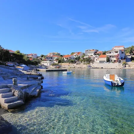 Ostricka Luka 11451b *