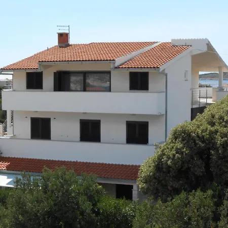 Apartment Ostricka Luka 11451B Apartment Zaglavice