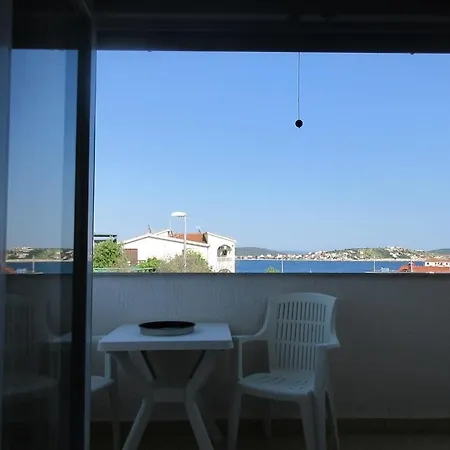 Apartment Apartment Ostricka Luka 11451B Zaglavice