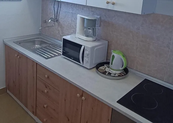 Ostricka Luka 11451b Daire Zaglavice